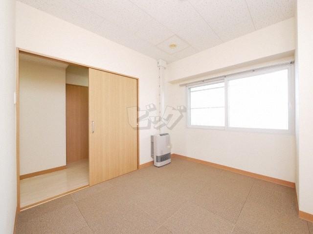 その他部屋・スペース　明るいお部屋で気持ちまで明るくなりますね！