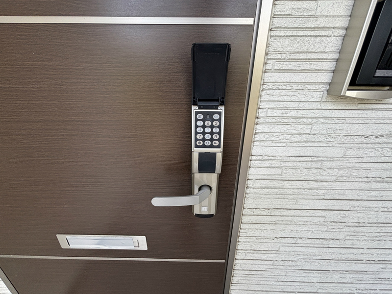 玄関　デシタルキー