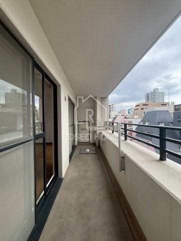 バルコニー　同マンション別部屋：参考写真