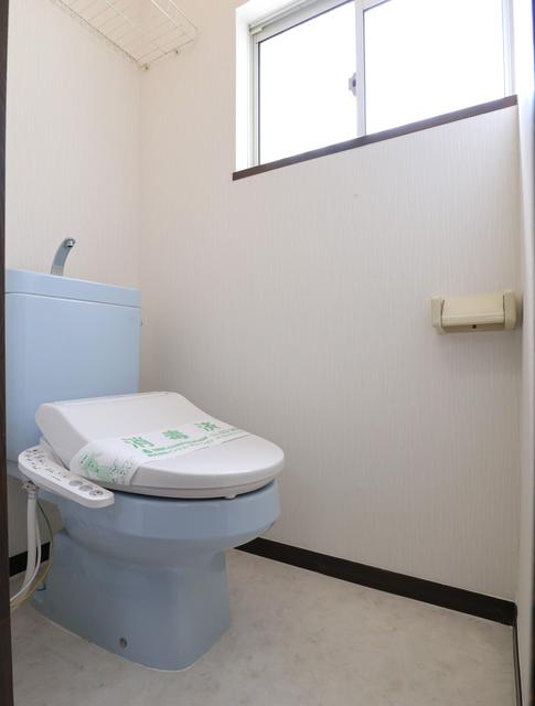 ＪＲ山手線 西日暮里駅 徒歩13分 2階建 築32年のトイレ写真