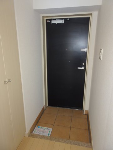 玄関　プレール・ドゥーク横浜サウスメゾンロワール