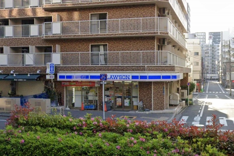 コンビニ　ローソン 上前津店（コンビニ）まで262m