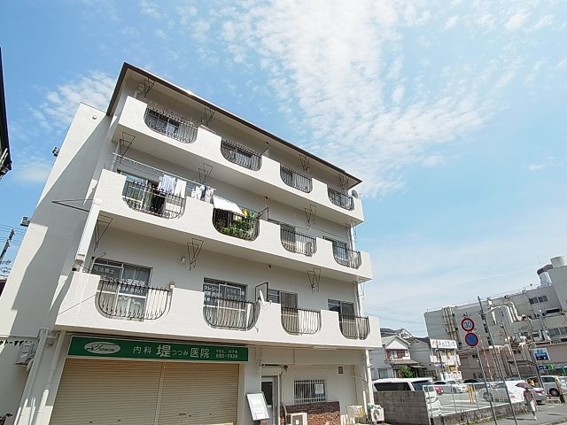 神戸市北区鈴蘭台北町のマンションの建物外観