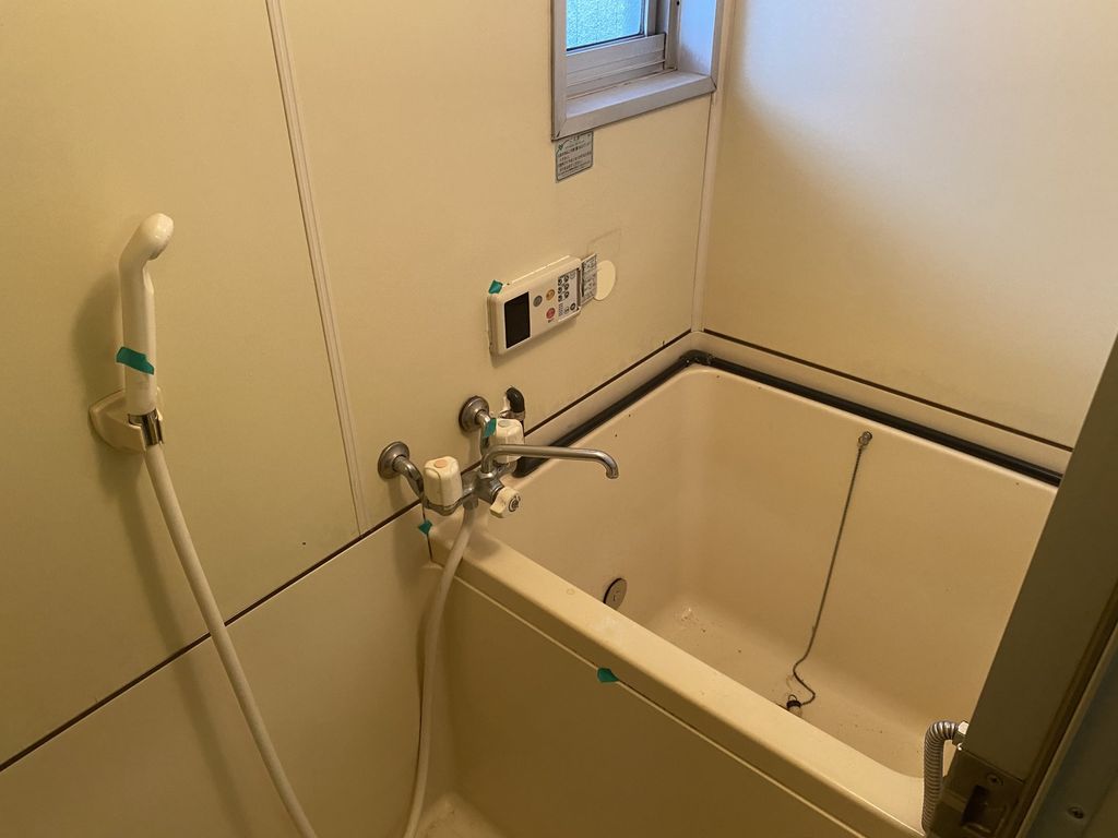 バス・シャワールーム　バス
