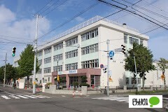 【シュクレの小学校】