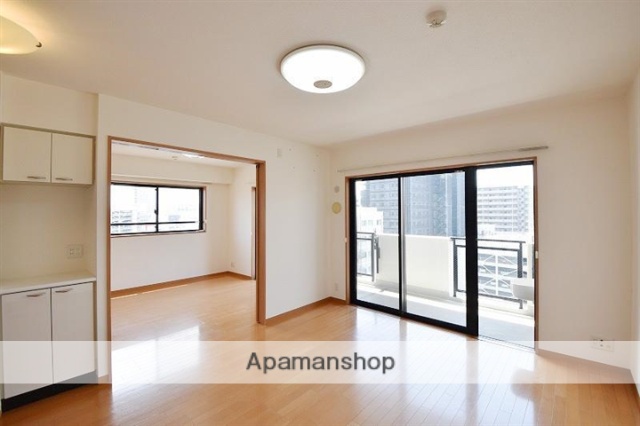 居室・リビング　南向きで明るいお部屋です♪