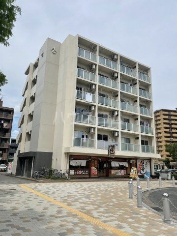 安城市三河安城町のマンションの建物外観