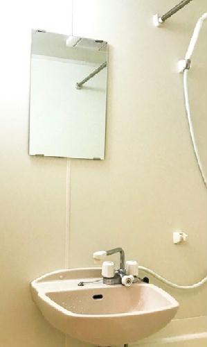洗面設備　同タイプ部屋の写真となり設備等は現況と異なる場合があります