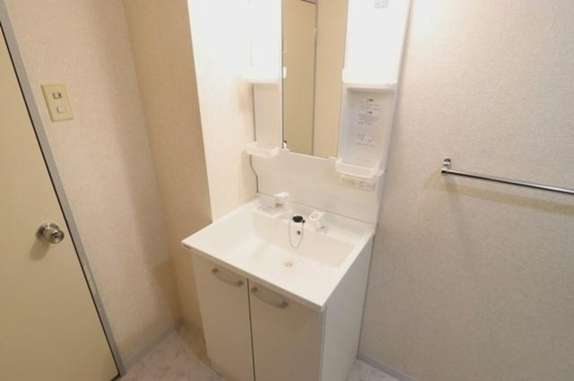 洗面設備　洗髪洗面化粧台