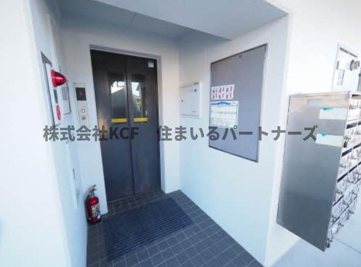 その他共有部分　玄関です