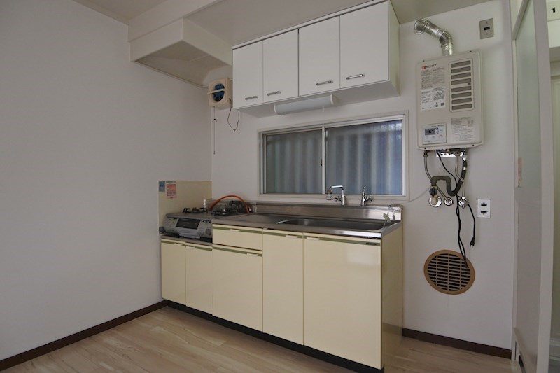 キッチン　コンロ設置型キッチン