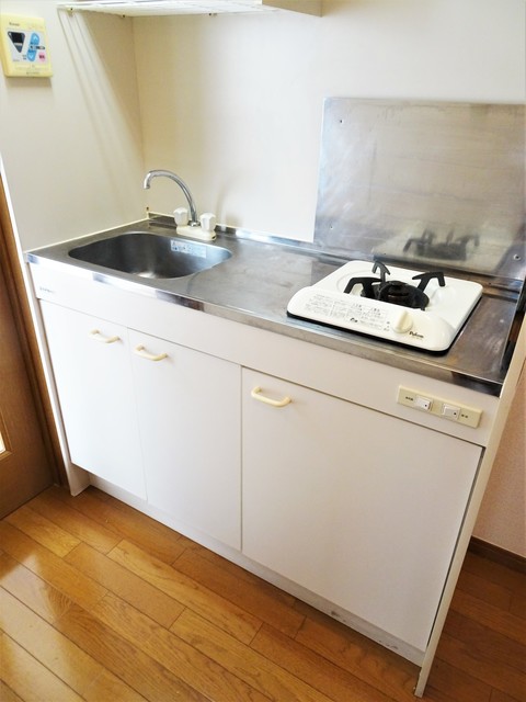 キッチン　１口ガスコンロ設置済！お引越し後すぐにお料理できます☆