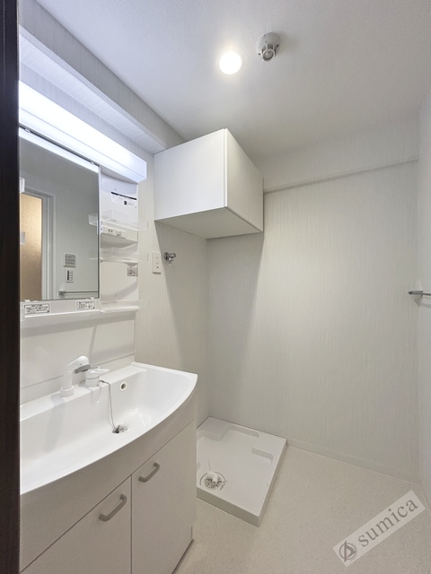 洗面設備　洗面脱衣所付き！独立洗面台が便利です♪♪