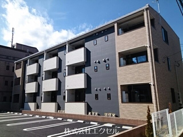 建物外観　閑静な住宅街です。