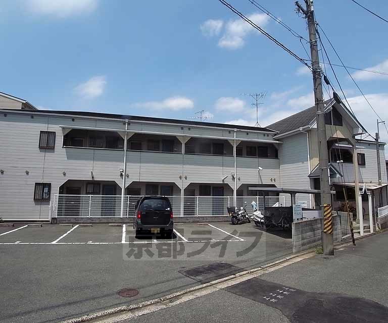 建物外観　かわいいマンションです。