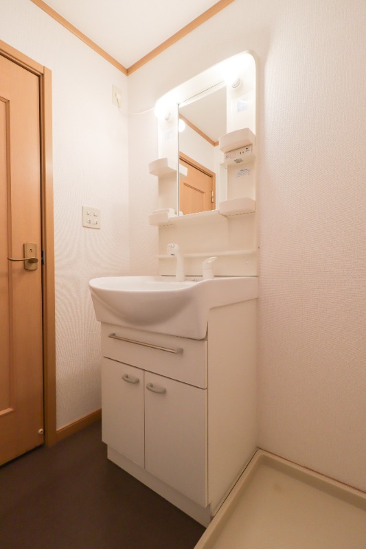 洗面設備　図面と現状に相違がある場合には現状を優先