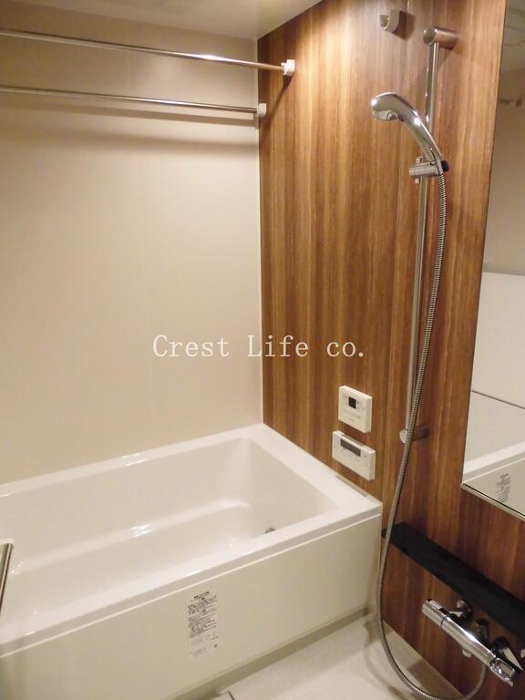 バス・シャワールーム　バスルーム（浴室乾燥機・追い焚き機能・ミストサウナ付き）