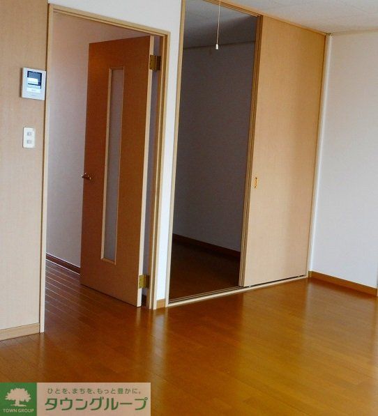 居室・リビング　部屋によって家具家電の有無は異なります