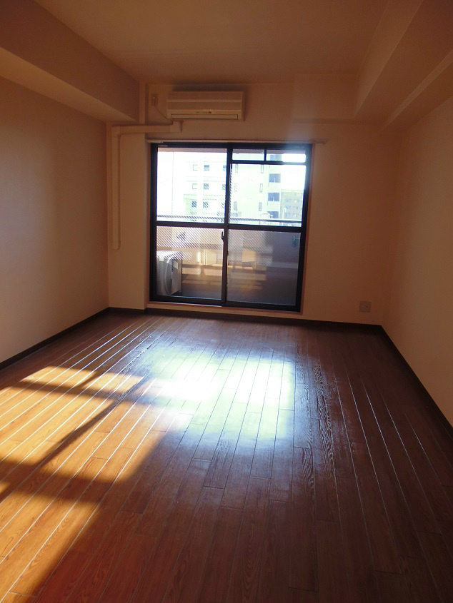 その他部屋・スペース　西向きのお部屋です。