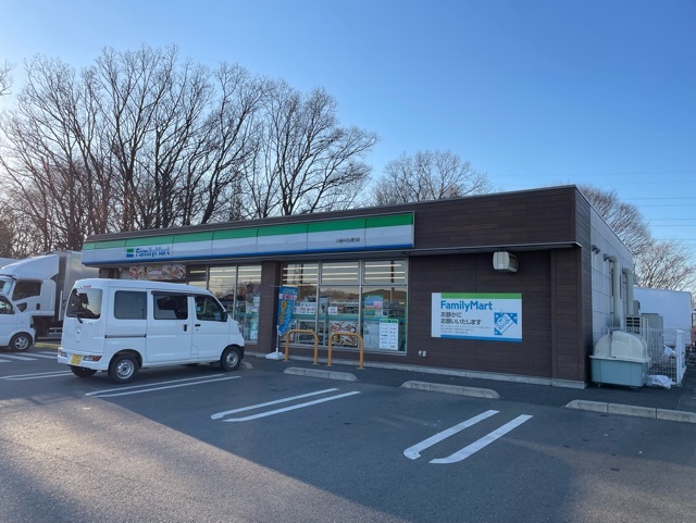 コンビニ　ファミリーマート川越中台通り店（コンビニ）まで559m