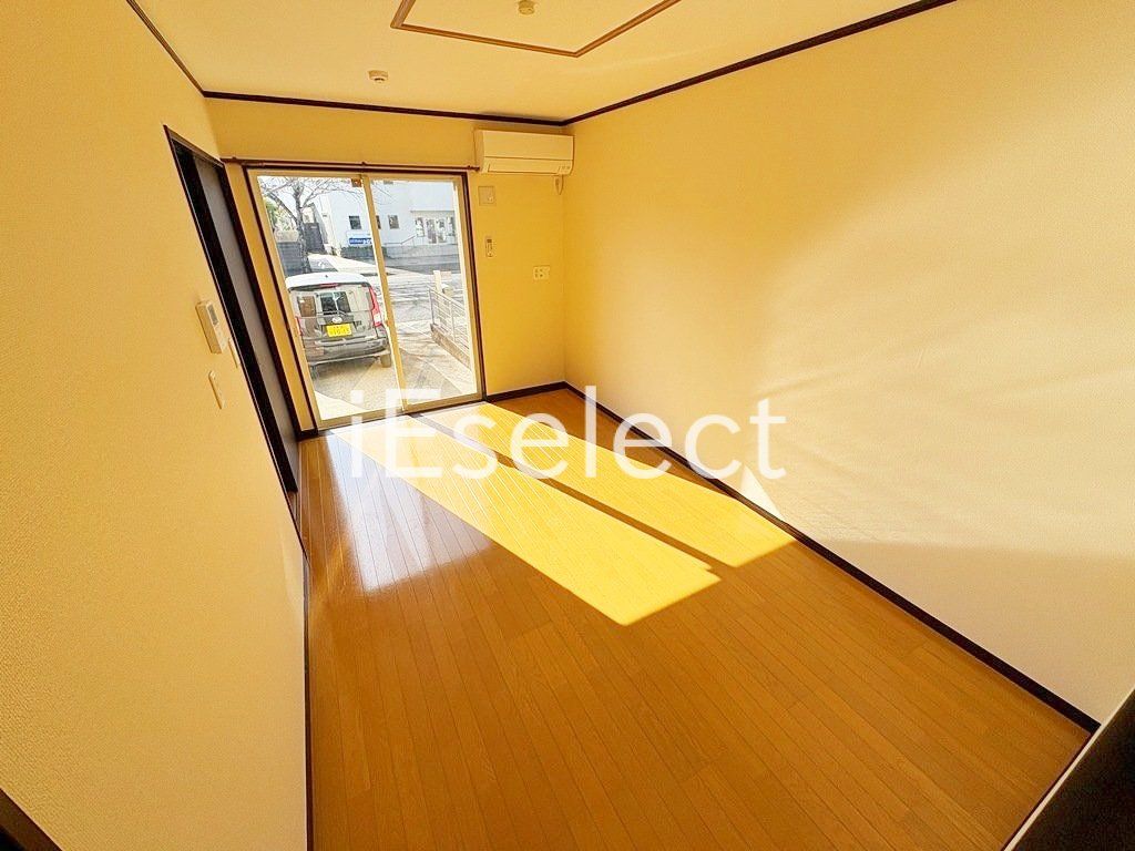 居室・リビング　風通しもよいお部屋です！