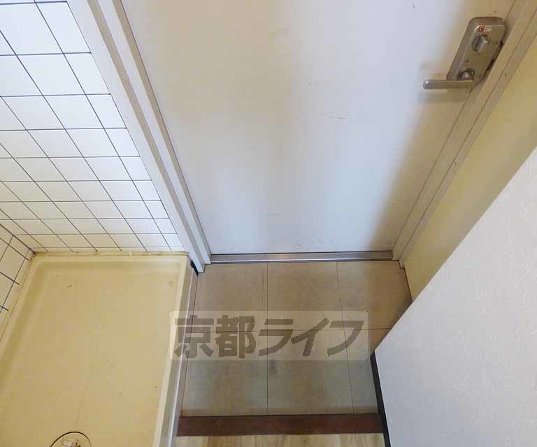 玄関　スペースが広いです