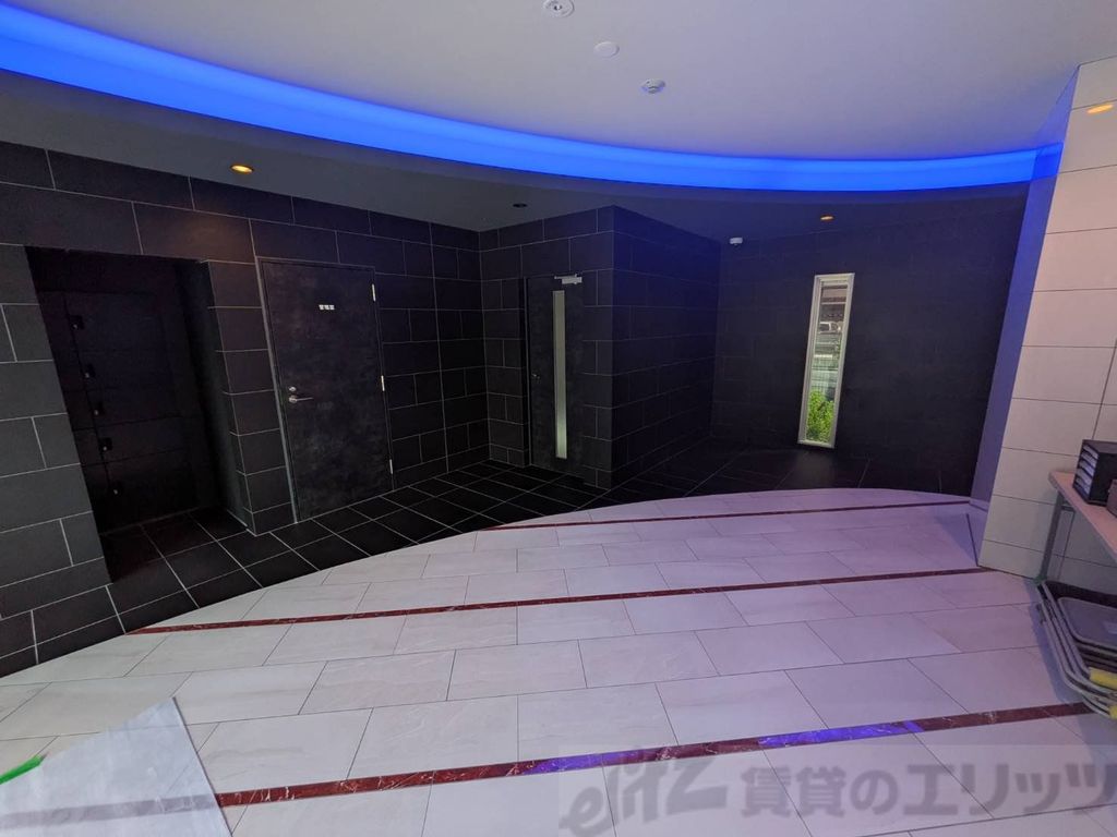 ロビー　エントランス