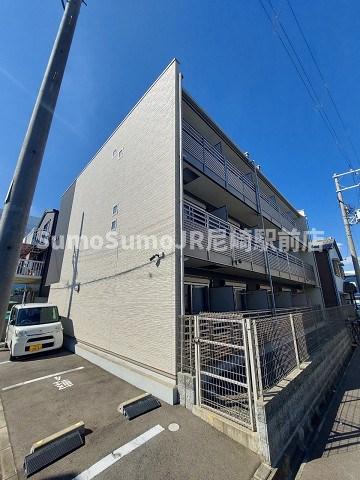 建物外観　外観は落ち着いています