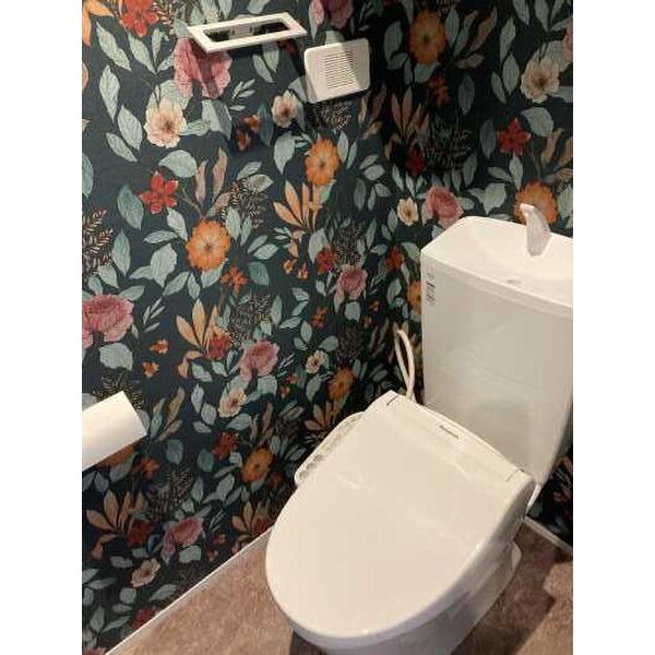 ローズガーデンのトイレ写真