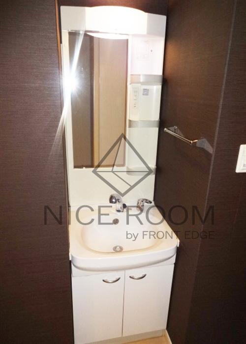 洗面設備　プロシード大阪梅田ポーション　独立洗面台