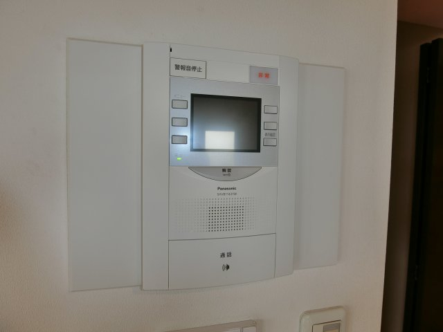 セキュリティ　同物件別のお部屋の写真です。参考写真です。