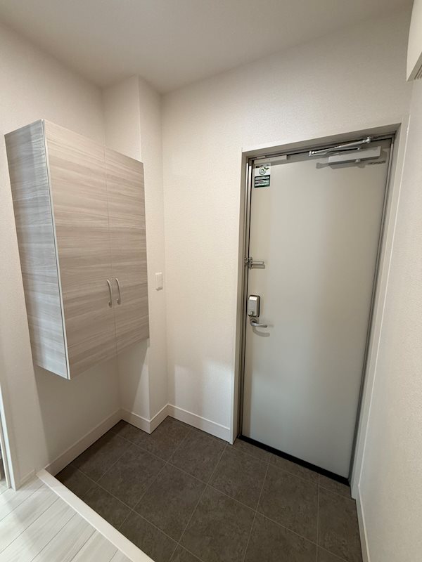 玄関　広めの玄関スペース