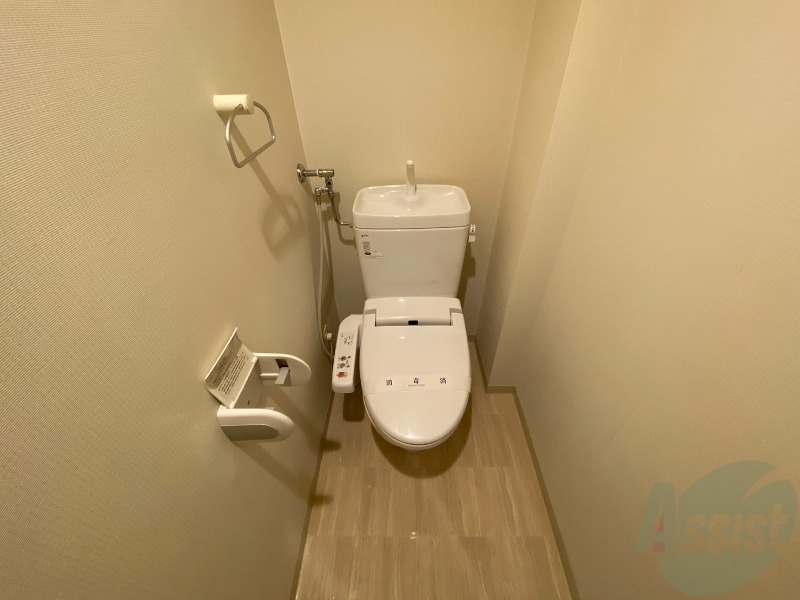 トイレ　ウォシュレット機能がついたトイレ。安心して使用できますね。