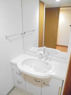 洗面設備　※同仕様写真