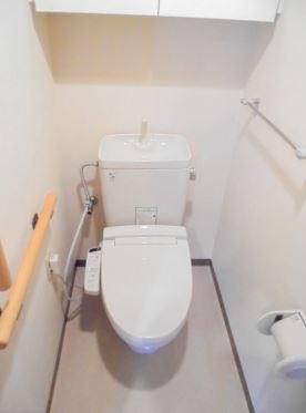 トイレ　※同仕様写真