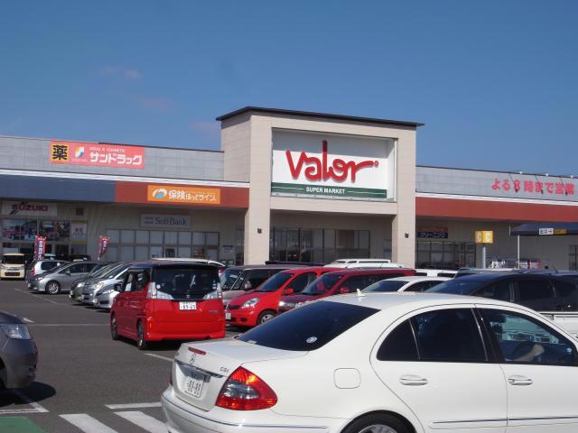 スーパー　バロー羽島インター店（スーパー）まで583m