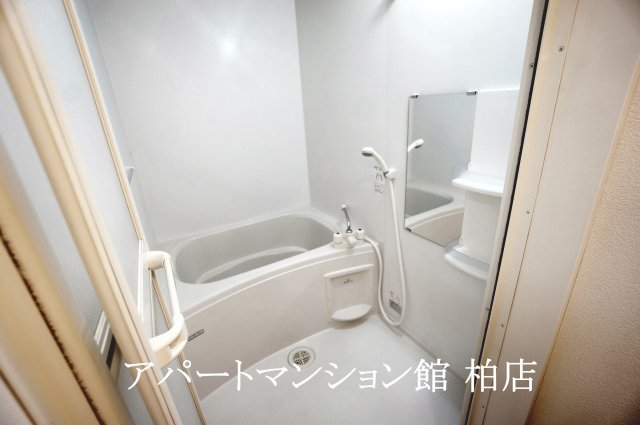バス・シャワールーム　※別号室参考写真です