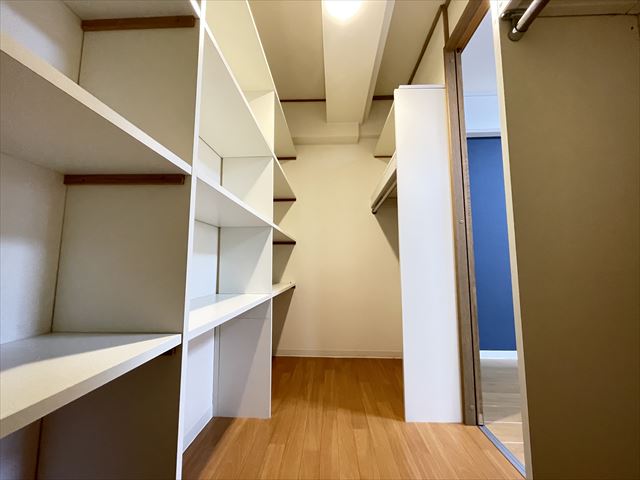 収納　クローゼット