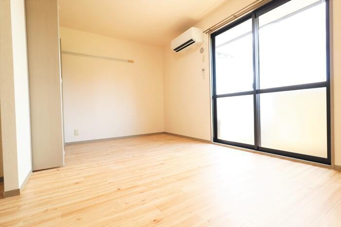 居室・リビング　居室