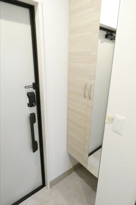 玄関　シューズボックス