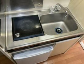 キッチン　別部屋反転写真