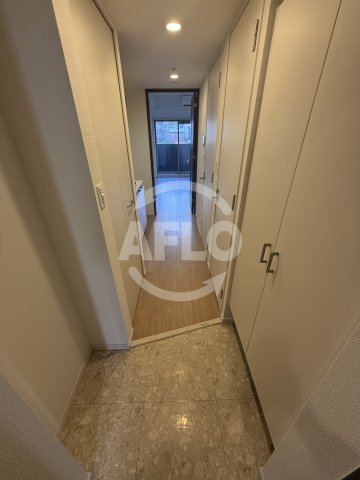 玄関　レオンコンフォート京橋　玄関