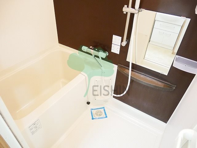 バス・シャワールーム　清潔感のある浴室です！