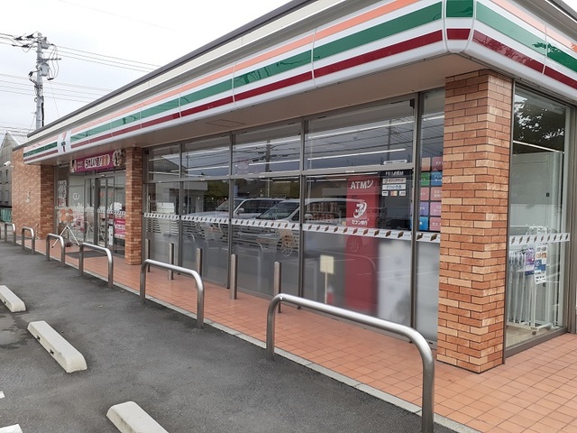 コンビニ　セブンイレブン中泉町店（コンビニ）まで500m