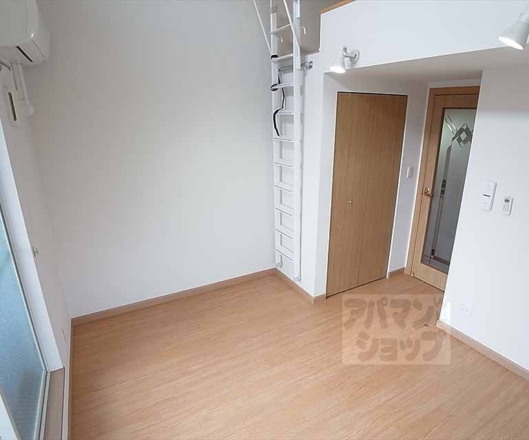 居室・リビング　洋室