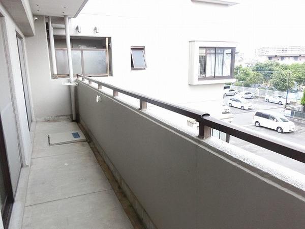 バルコニー　日当たり良好！