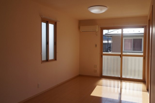 バルコニー　掲載写真は空室の別部屋を掲載しております。実際のお部屋と仕様