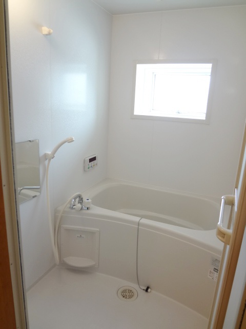 バス・シャワールーム　お風呂で日々の疲れを落としましょう