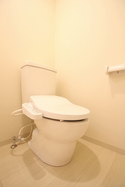 トイレ　同物件別室