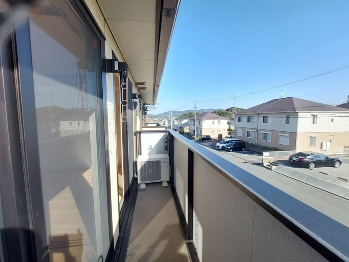 バルコニー　同物件別部屋イメージ